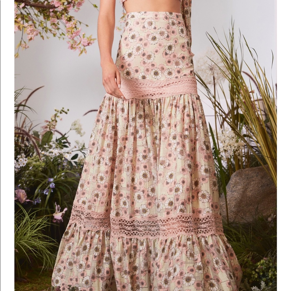Alexis 2 piece set brand new with tags